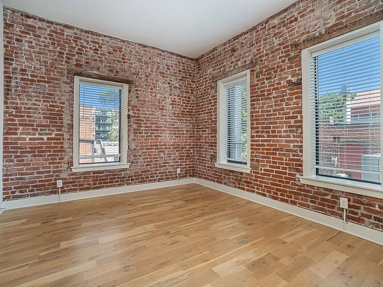 435 Westport Rd #302 — Photo 30