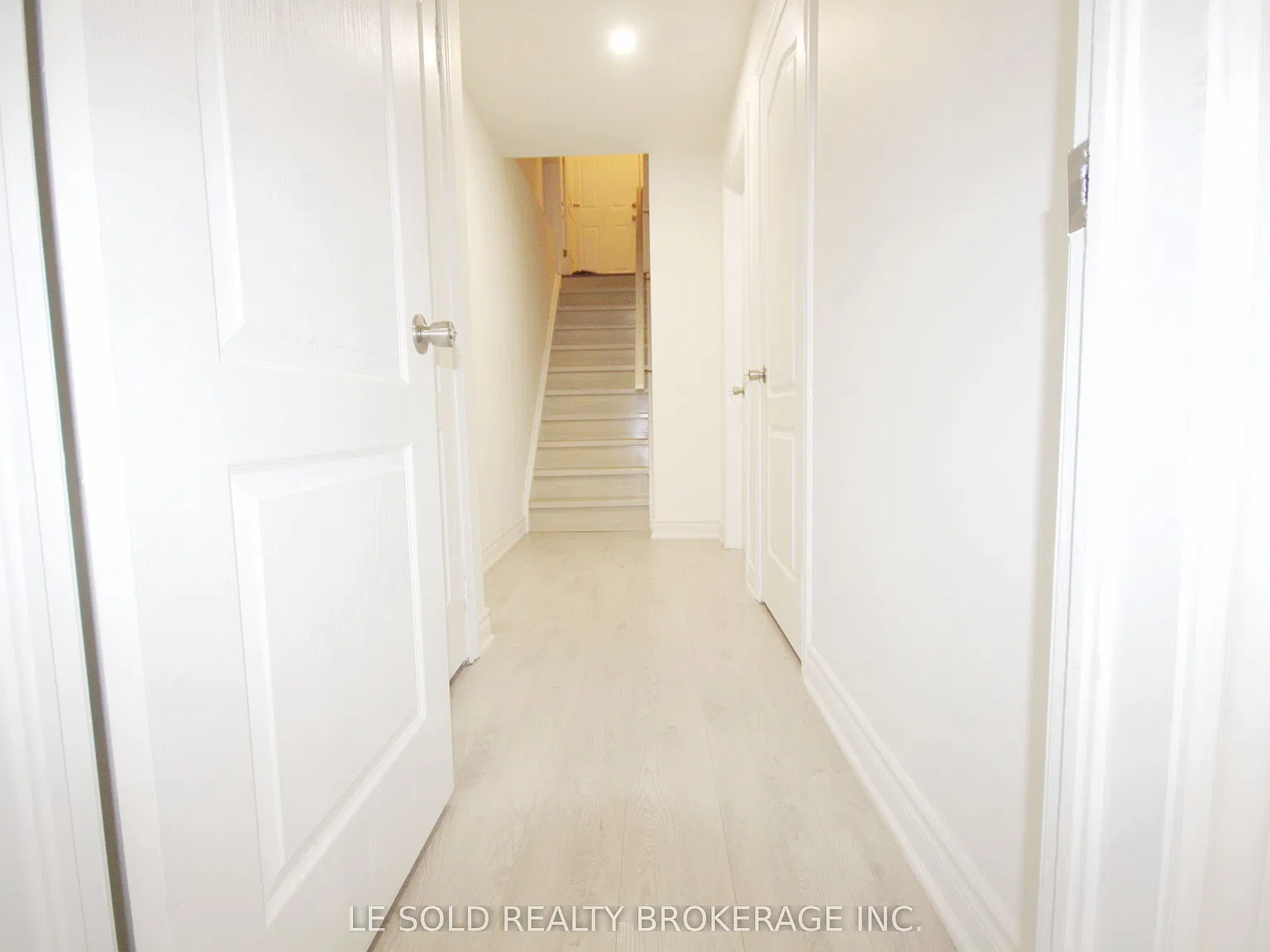 2 bed, $1,600 — Photo 2