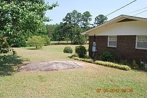 4th image of 2225 Hillabee St