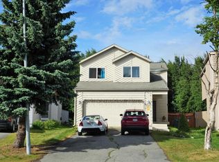 8041 Country Woods Dr, Anchorage, AK 99502