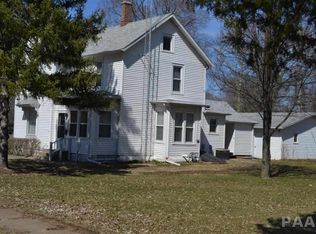612 Edward St, Henry, IL 61537