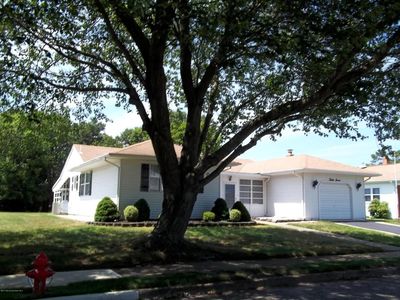 37 Encinitas Dr, Toms River, NJ, 08757