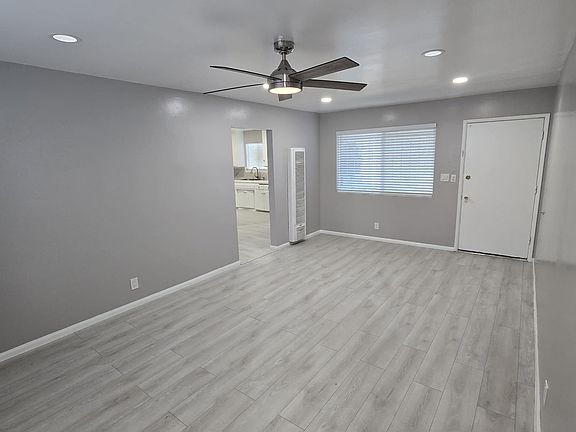3rd image of 2726 Orchard Pl #B