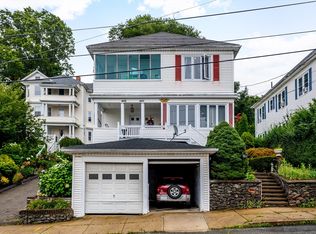 407-409 Belmont St, Fall River, MA 02720