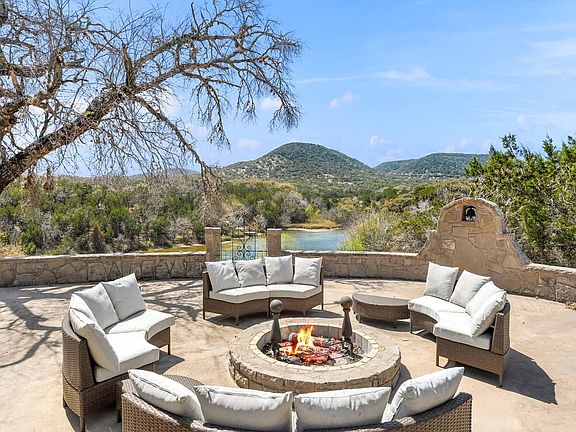 2nd image of 668 Indian Mound Rd