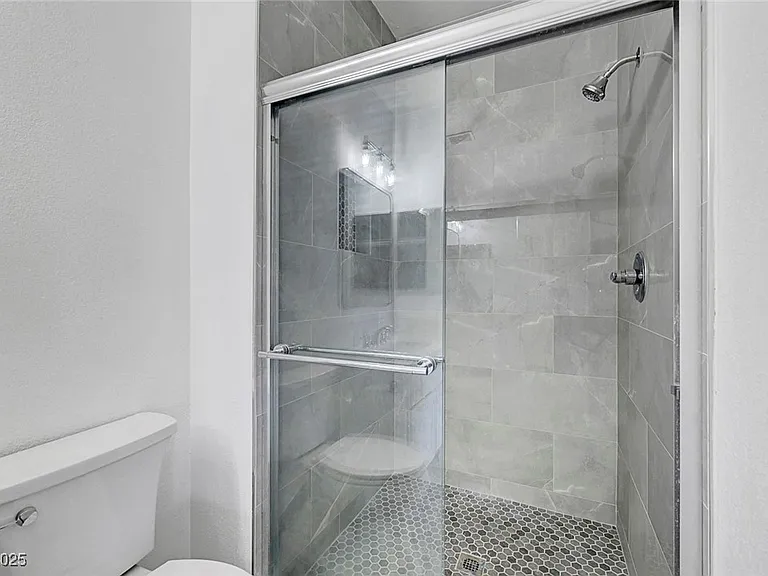 229 N Buteo Woods Ln — Photo 70