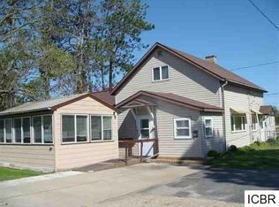 125 NW 4th Ave, Cohasset, MN 55721