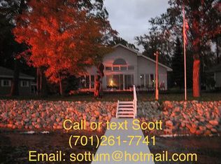 51274 Pelican Point Dr, Detroit Lakes, MN 56501