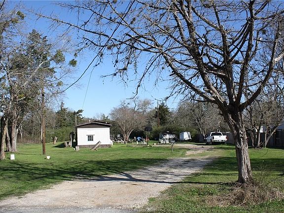 3rd image of 1612 Una Ave