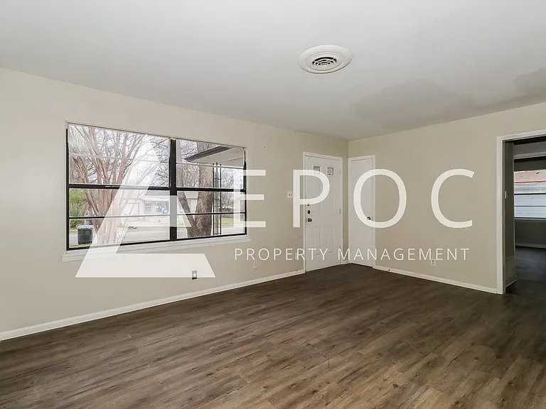 1412 Alta Mira Dr — Photo 8