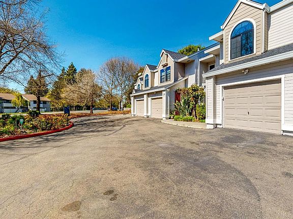 4th image of 158 N Dutton Avenue