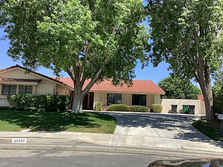 43430 Sierra Vista Dr — Photo 17