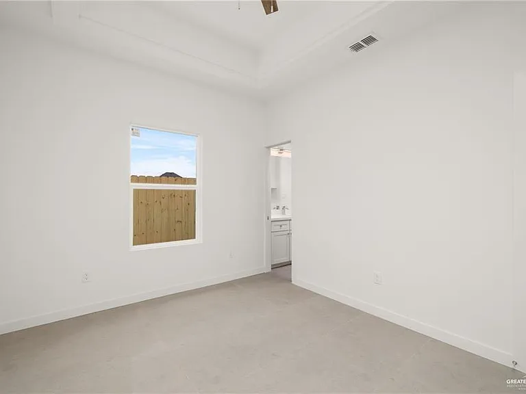 614 Sonny Dr — Photo 13
