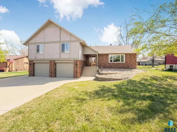 5901 W 27th St, Sioux Falls, SD 57106
