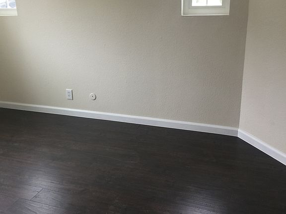 3rd image of 4453 Quince St