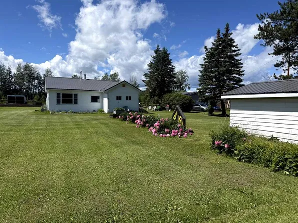 10014B S Highway 2, Kinuso, AB T0G 1K0