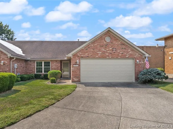 1641 Charlestown Station Court, New Albany, IN 47150