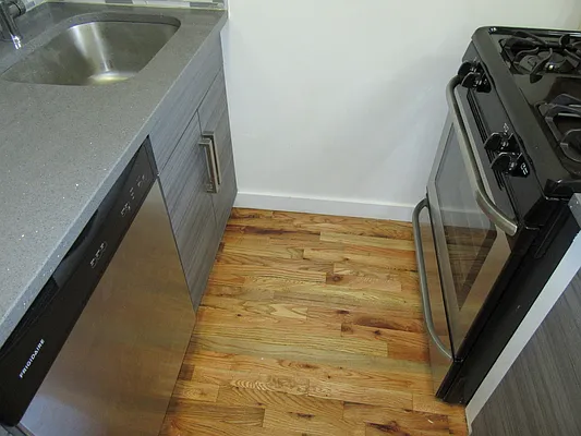 Rented by GFI Realty Services LLC | media 24