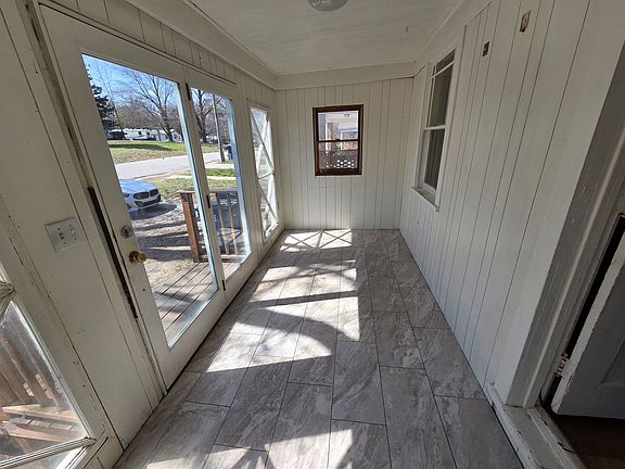 2nd image of 10628 E Scarritt Ave