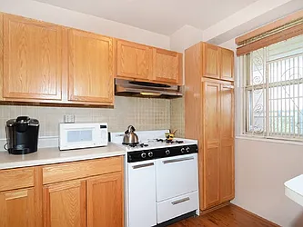 Sold by Robert E. Hill 