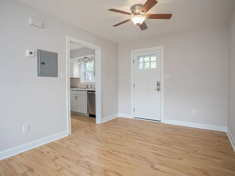 Elon Place — Photo 21