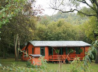 962 Phillips Hollow Rd, Westmoreland, TN 37186