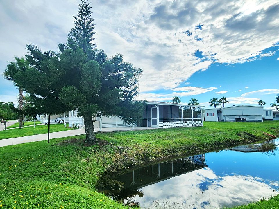 17 Maya Way, Pt Saint Lucie, FL 34952 | MLS #RX-11127057