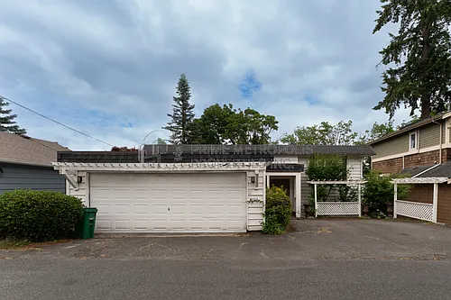 10706 Lakeside Ave NE Photo 1 10706 Lakeside Ave NE Photo 1