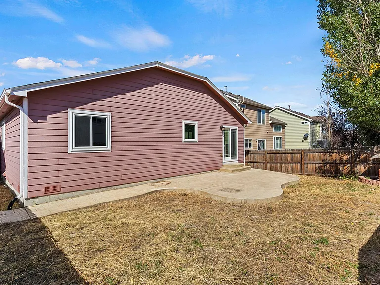 2067 Woodpark Dr — Photo 27
