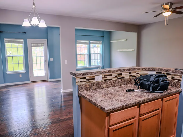 441 Woodbark Ct — Photo 9
