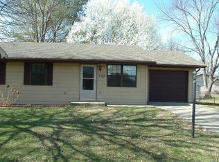 707 Beebe Dr, Mascoutah, IL