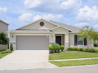 1085 Tourmaline Dr, Kissimmee, FL 34746