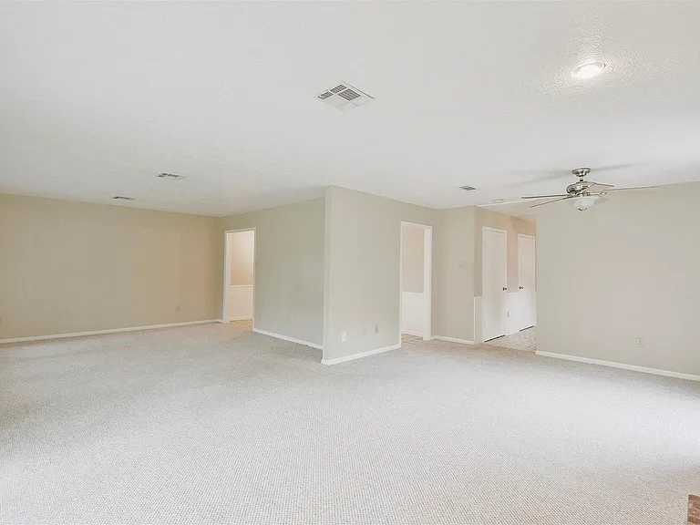 419 S Starboard St — Photo 12