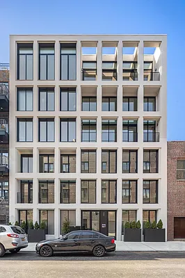 Sold by Compass | media 23