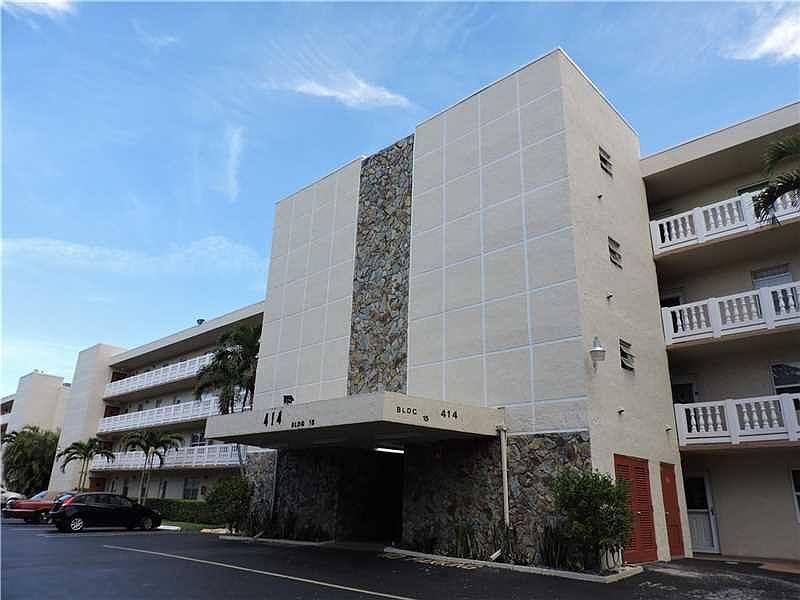 1st image of 414 SE 10th St APT 403