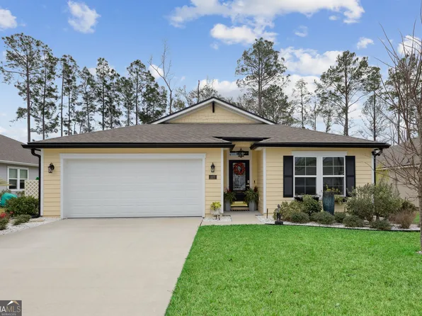 327 Chinquapin Dr, Saint Marys, GA 31558