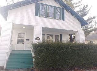 200 Kendall St, Burlington, WI 53105