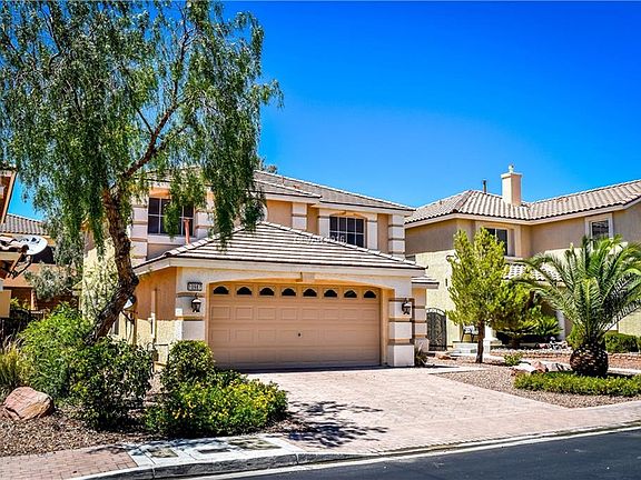 2nd image of 10987 Royal Highlands St