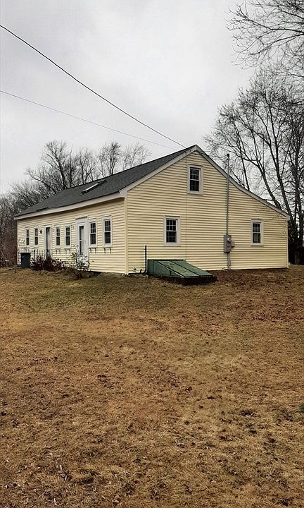 1st image of 137 E Main St #1
