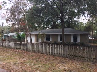 6362 NW 65th Ct, Ocala, FL 34482
