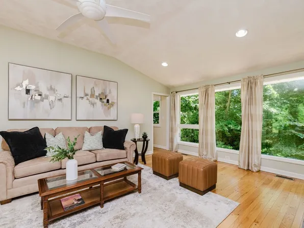 119 West St, Attleboro, MA 02703