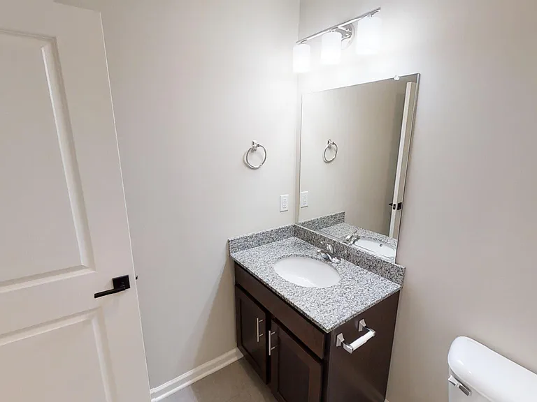 Glen Esk Apartments — Photo 41