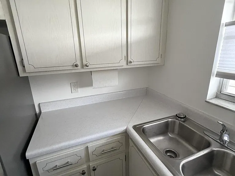 420 W Palm St #24 — Photo 12