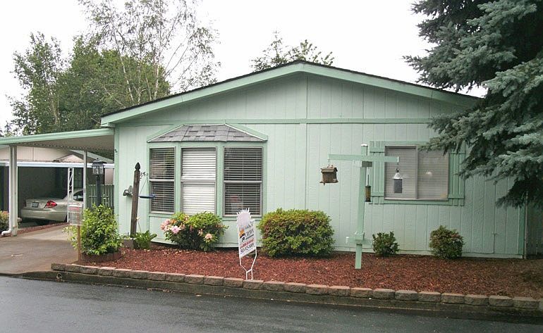 1st image of 100 SW 195th Ave Unit 210