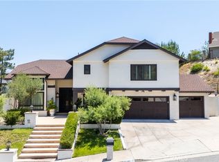 2056 Dublin Dr, Glendale, CA 91206