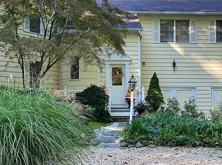 87 Round Hill Rd, Armonk, NY 10504