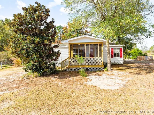 5124 Genoe Dr, Fayetteville, NC 28312