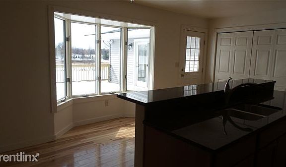 Kitchen Bay Window