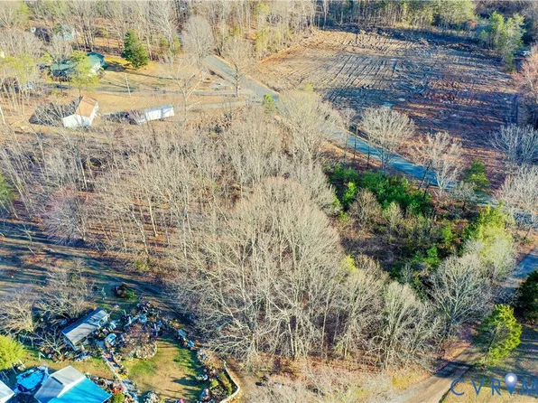 4890 Harris Creek Rd, Prospect, VA 23960