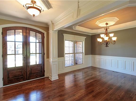 2nd image of 1676 Foxland Blvd #1239